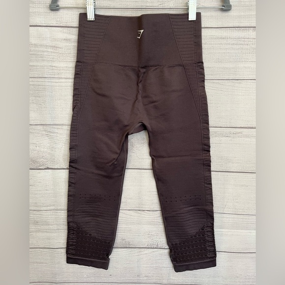 Gymshark | Women's Cropped Leggings Charcoal - Picture 4 of 8